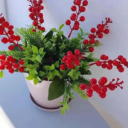 Marilu In The Center Of Chania *