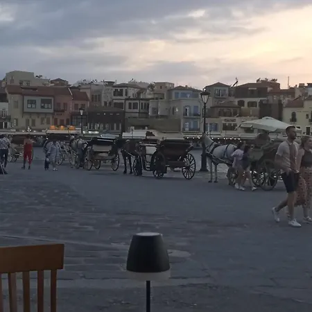 Marilu In The Center Of Chania アパート ハニア