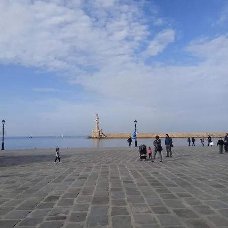 Marilu In The Center Of Chania *
